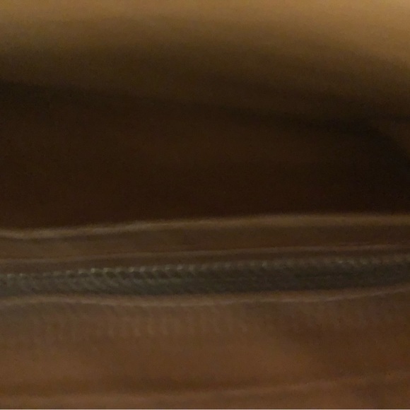 PRICE DROP Vintage 70”s Louis Vuitton handbag ❤️⭐️ - Picture 9 of 9